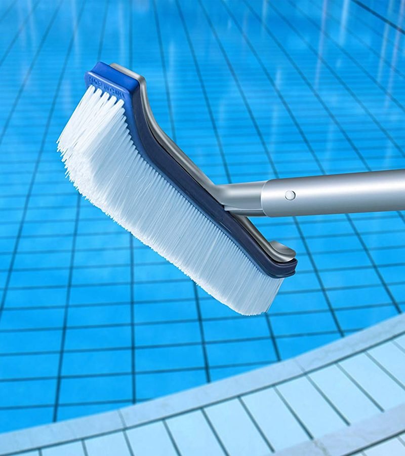 Pool Tile Cleaning